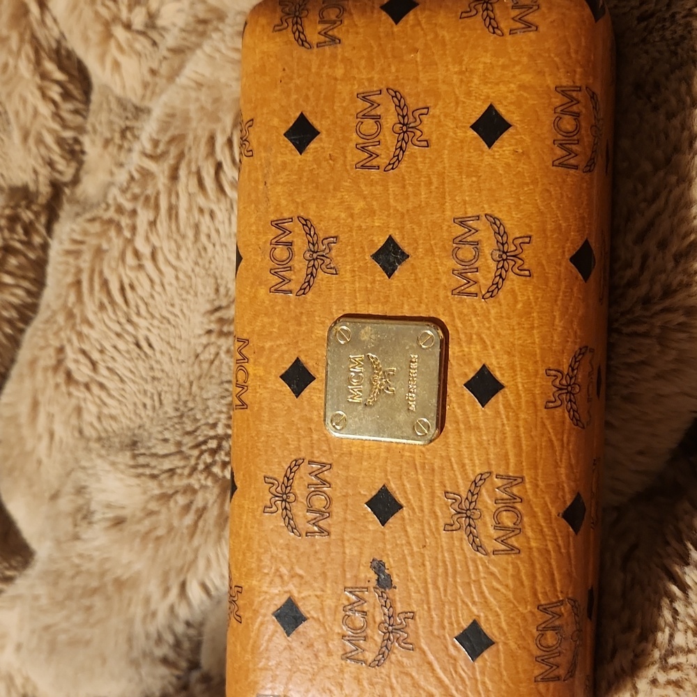 mcm sunglasses